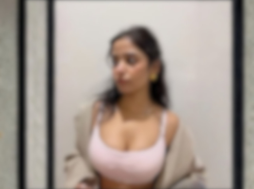 Jia Gokhale Escort Service in Pune